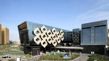 hydrogen arabia crowne plaza hotel